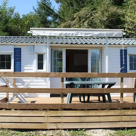 Team Holiday - Camping Le Balcon De Chartreuse 3*