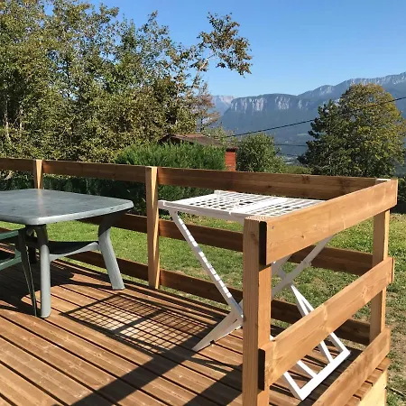 Camping Team Holiday - Camping Le Balcon De Chartreuse Miribel-les-Échelles