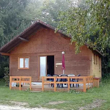 Camping Team Holiday - Camping Le Balcon De Chartreuse 3*