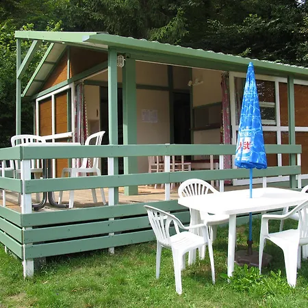 Camping Team Holiday - Camping Le Balcon De Chartreuse Miribel-les-Échelles