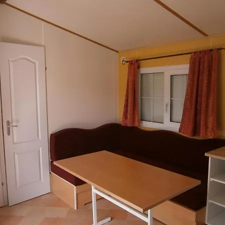 Camping Team Holiday - Camping Le Balcon De Chartreuse