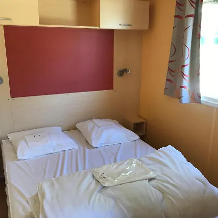 Team Holiday - Camping Le Balcon De Chartreuse 3*