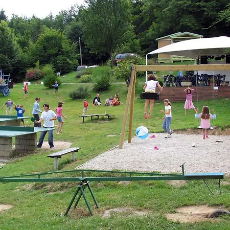 Team Holiday - Camping Le Balcon De Chartreuse Campingplatz Miribel-les-Échelles